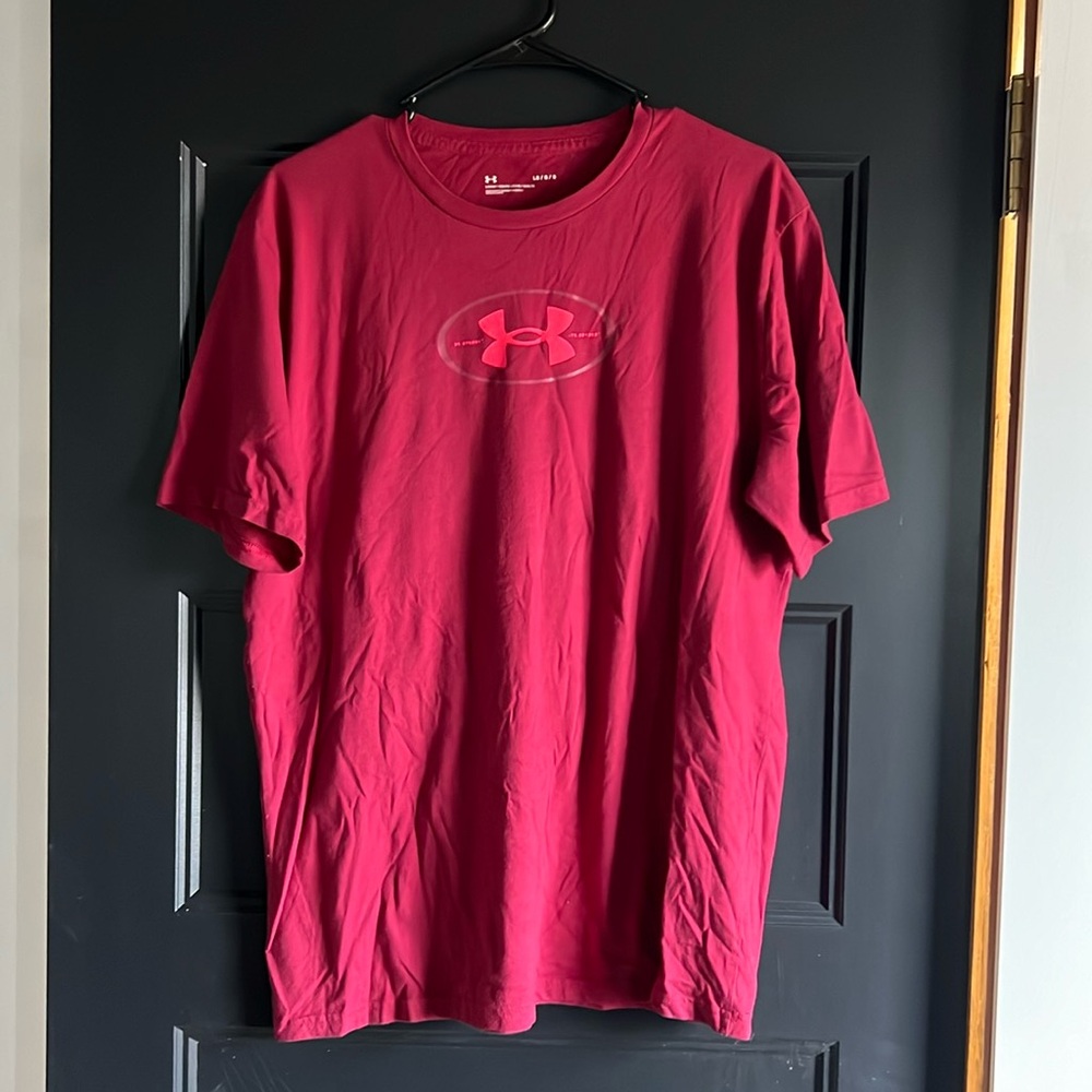 Under Armour T Shirt